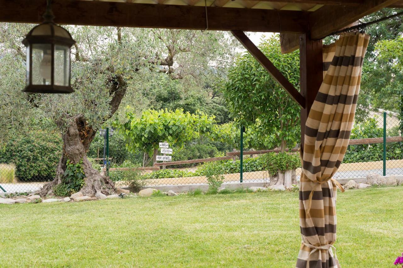 Can Gual Guest House Lametlla Del Valles Luaran gambar